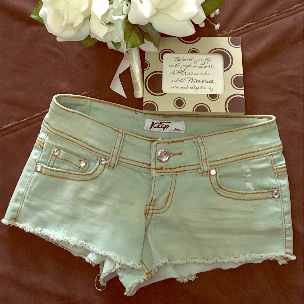 NWOT KLIP Jeans Low-Rise sexy shorts in Mint Green